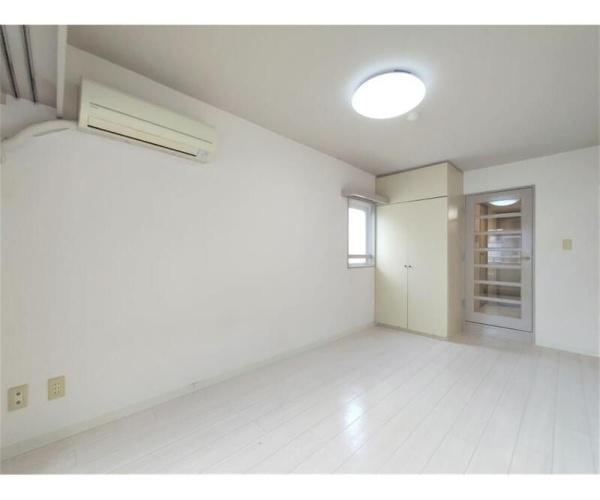 グリム武蔵新城