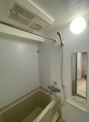 川崎市中原区上新城２丁目のマンション