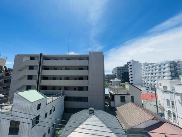 横浜市西区浜松町のマンション