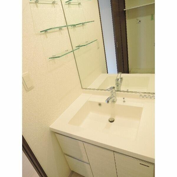 川崎市幸区南幸町２丁目のマンション