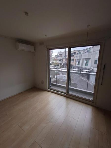 横浜市鶴見区平安町１丁目のアパート