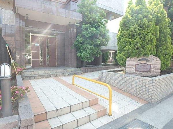 川崎市宮前区土橋２丁目のマンション