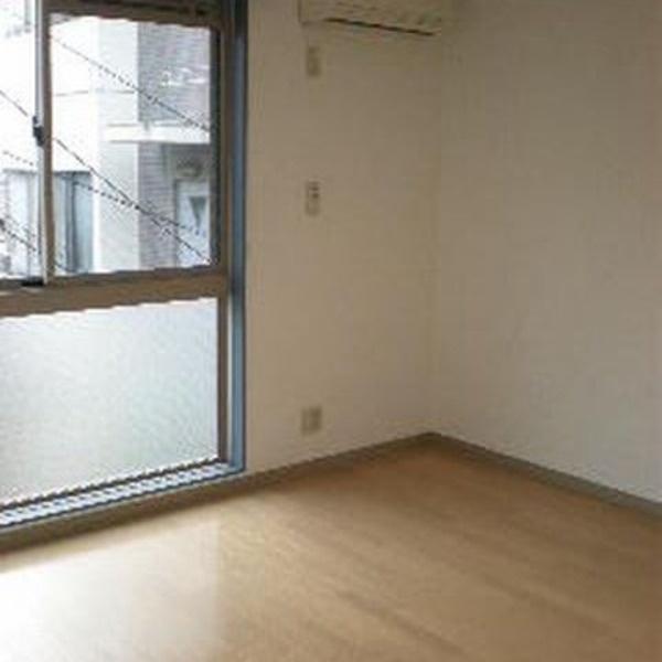 川崎市幸区神明町１丁目のハイツ