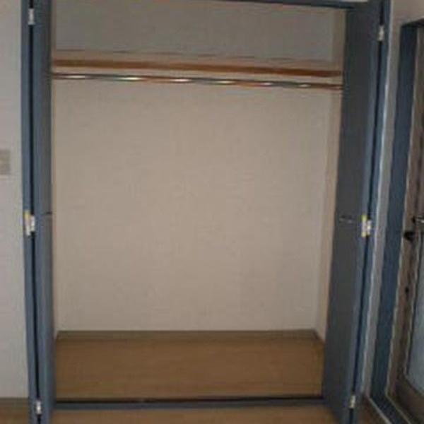 川崎市幸区神明町１丁目のハイツ