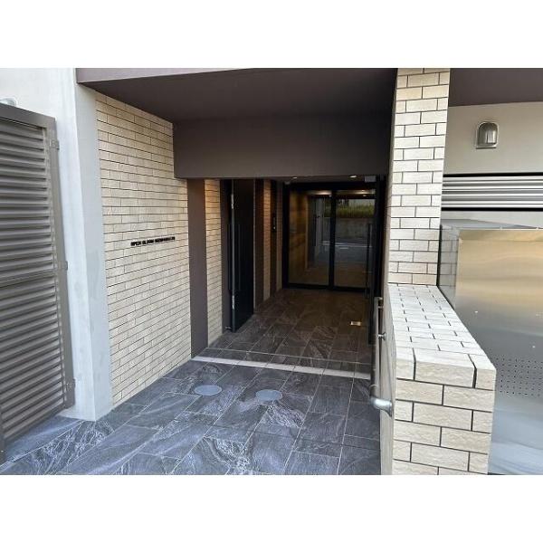 川崎市高津区久本２丁目のマンション