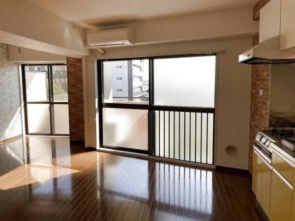 横浜市鶴見区鶴見中央４丁目のマンション