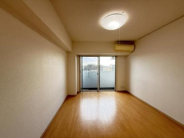 川崎市中原区上丸子山王町２丁目のマンション