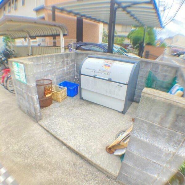 川崎市幸区下平間のマンション