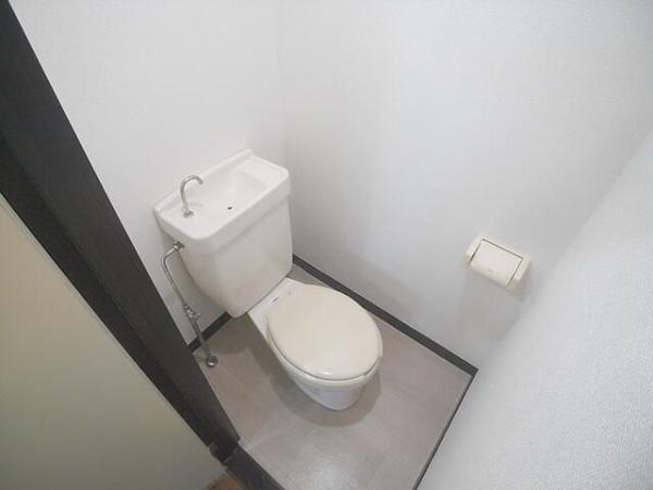 クローバーズステーション