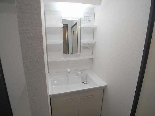 クローバーズステーション