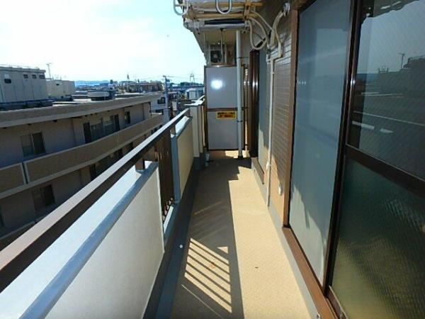 川崎市多摩区菅稲田堤１丁目のマンション