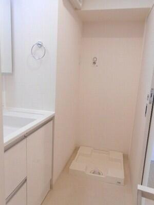 目黒区下目黒３丁目のマンション