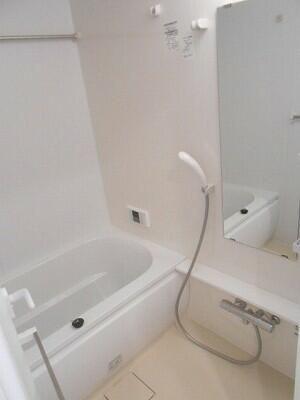 目黒区下目黒３丁目のマンション