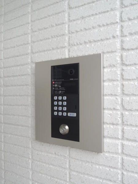 大田区東雪谷４丁目のアパート