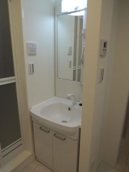 大田区東雪谷４丁目のアパート