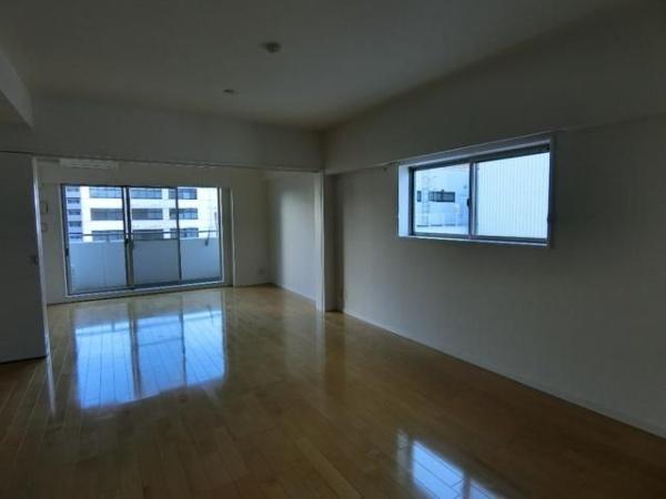 横浜市港北区新横浜２丁目のマンション