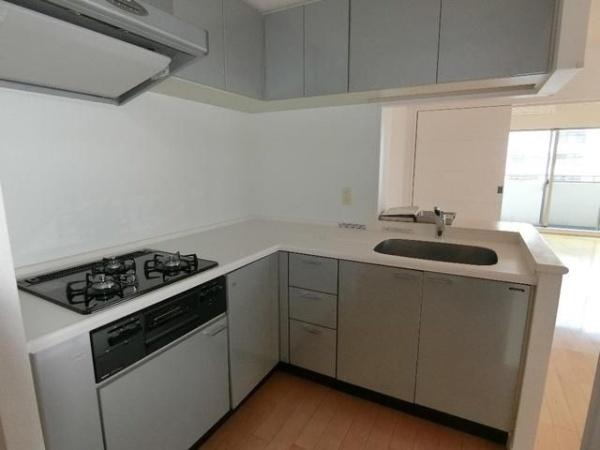 横浜市港北区新横浜２丁目のマンション