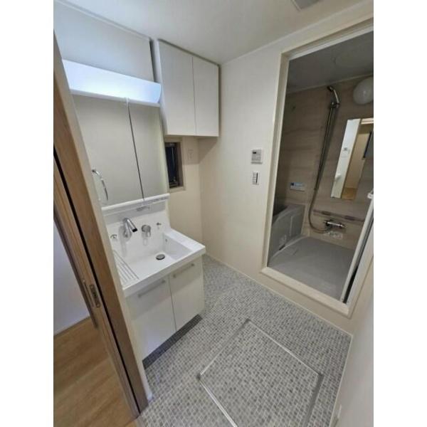 川崎市幸区小倉４丁目のマンション