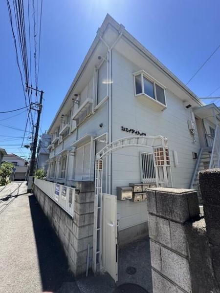 川崎市中原区苅宿のアパート