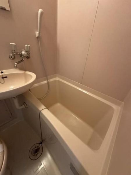 川崎市中原区苅宿のアパート