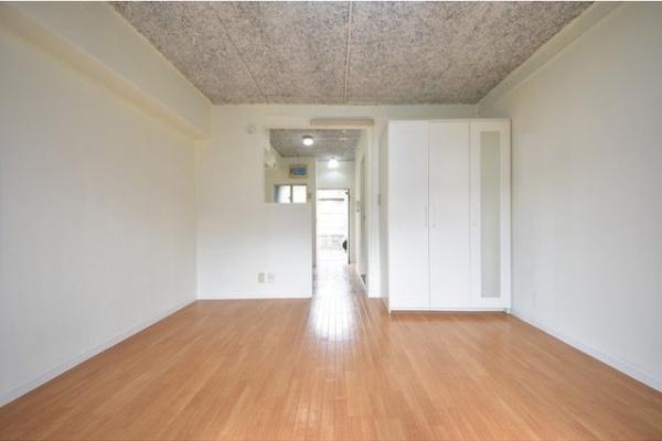 川崎市高津区久地３丁目のマンション