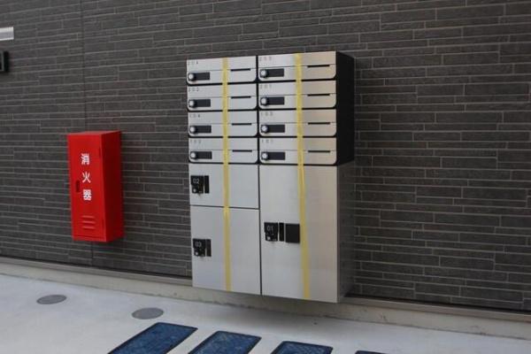 横浜市鶴見区潮田町１丁目のアパート