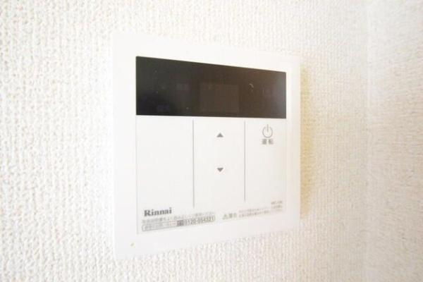 横浜市鶴見区潮田町１丁目のアパート