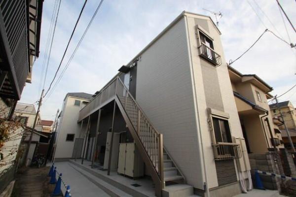 横浜市鶴見区潮田町1丁目のアパート