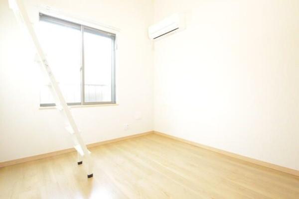 横浜市鶴見区潮田町１丁目のアパート