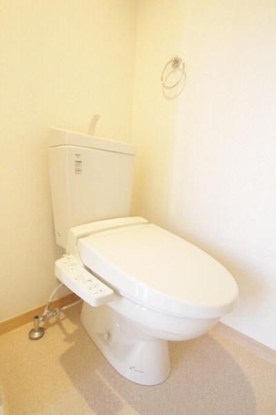 横浜市鶴見区潮田町１丁目のアパート