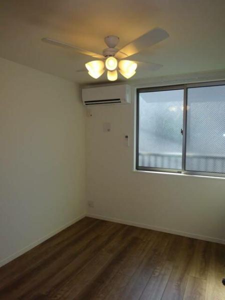 アザーレ・バモス読売ランド前