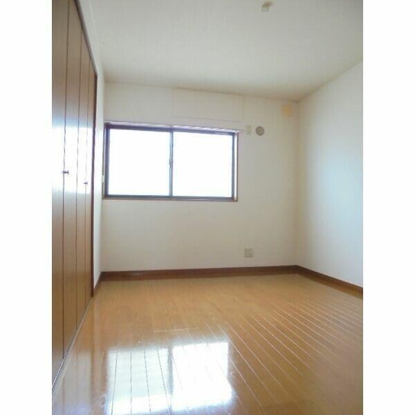 川崎市中原区木月大町のアパート