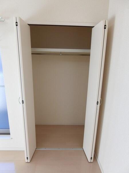 横浜市神奈川区子安通１丁目のアパート