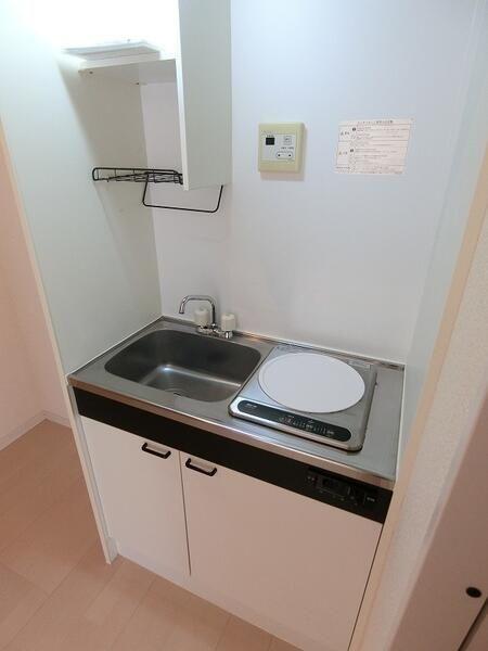 横浜市神奈川区子安通１丁目のアパート