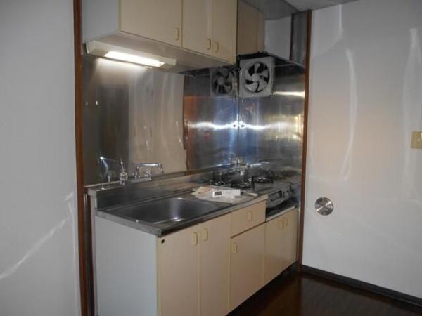 世田谷区鎌田３丁目のマンション