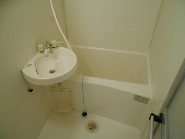 世田谷区鎌田３丁目のマンション