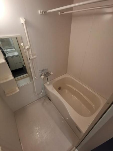 目黒区柿の木坂１丁目のアパート