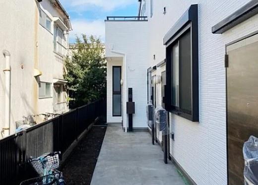 Ｈｉｄｄｅｎ　Ｉｓｌａｎｄ