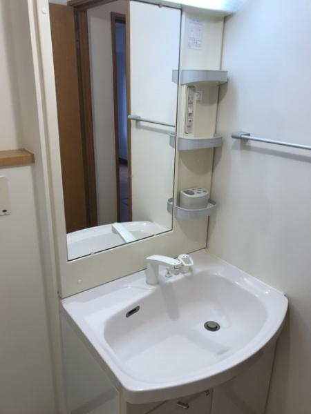 川崎市高津区諏訪３丁目のアパート