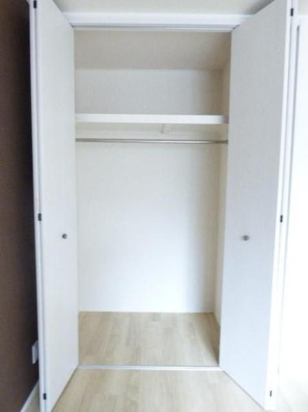 川崎市幸区古市場１丁目のアパート