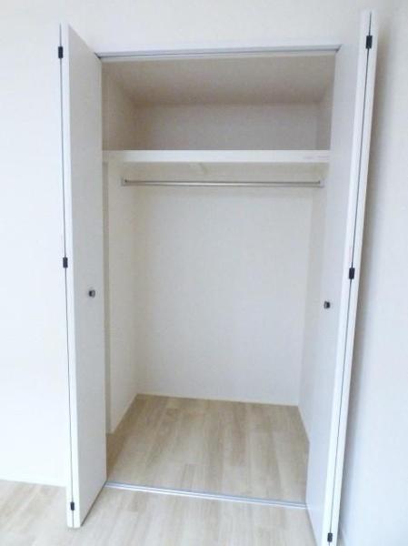 川崎市幸区古市場１丁目のアパート