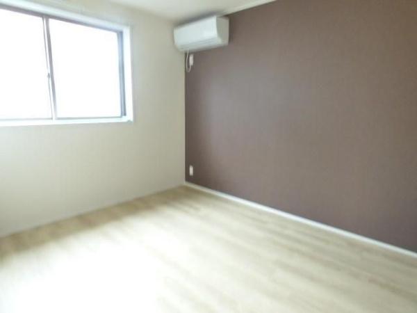 川崎市幸区古市場１丁目のアパート