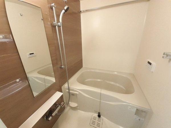 川崎市高津区子母口のアパート