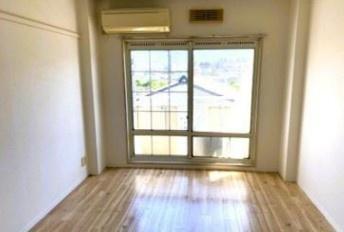 川崎市幸区柳町のアパート