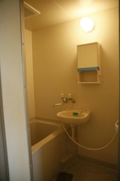 川崎市中原区宮内４丁目のアパート