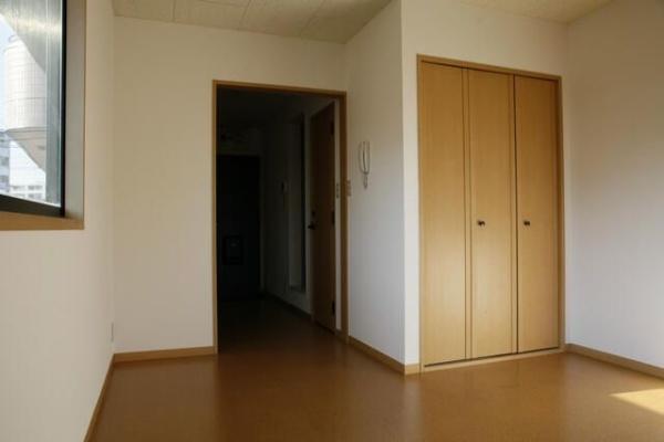 川崎市中原区宮内４丁目のアパート