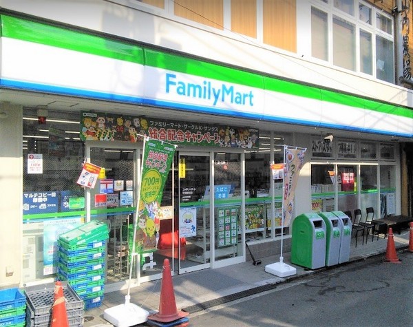 川崎市中原区田尻町のマンション(ファミリーマート平間駅前店)