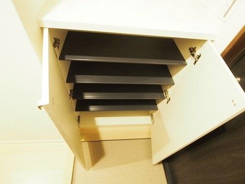 川崎市高津区二子３丁目のアパート