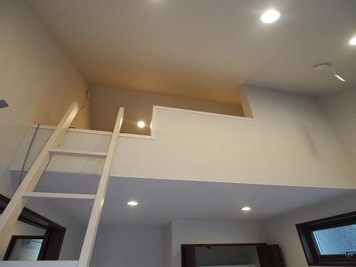 川崎市高津区二子３丁目のアパート