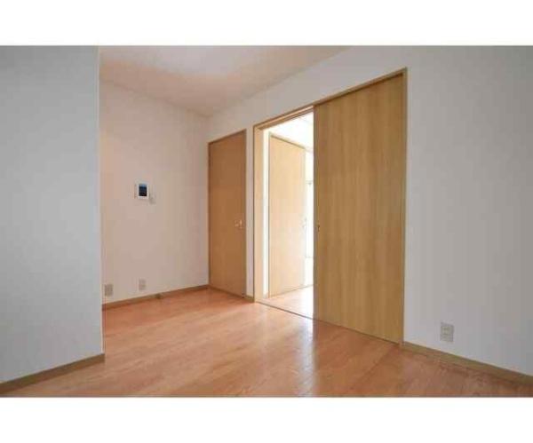 川崎市高津区久地１丁目のアパート